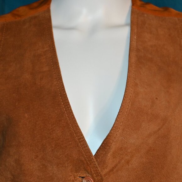 Suede Vest - Picture 1 of 13